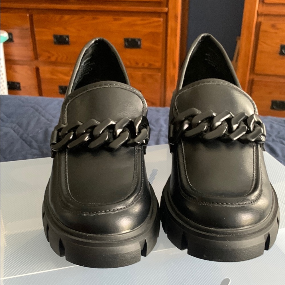 Madden Girl Black Loafers with Chain Accent
